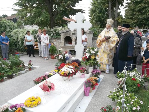 Binecuvântări arhiereşti în Muntenia şi Dobrogea Poza 9914