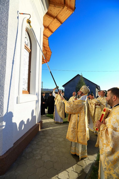 Sfințiri de biserici în Mitropolia Munteniei și Dobrogei Poza 8942