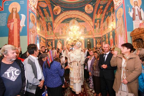Sfințiri de biserici în Mitropolia Munteniei și Dobrogei Poza 8943
