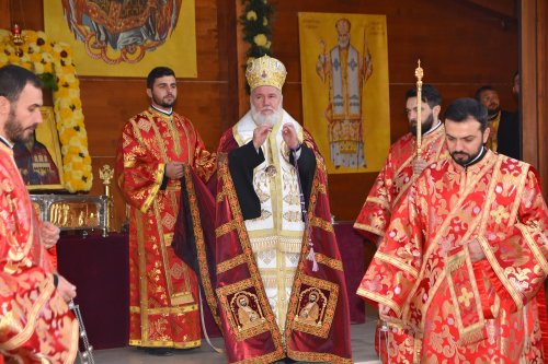 Slujbă de priveghere la Catedrala Patriarhală Poza 7518