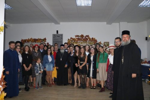 Trei ani de la înfiinţarea Asociaţiei Tinerilor Ortodocşi Vaslui Poza 7082