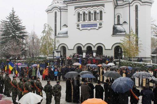 Slujbă de binecuvântare a monumentului eroilor, la Sighișoara Poza 5789