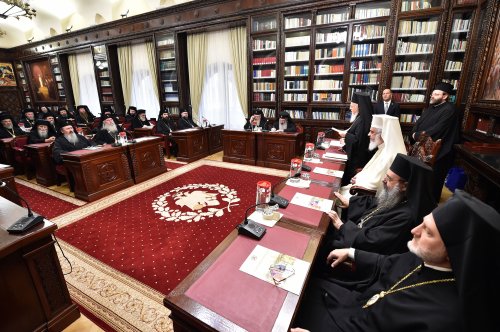 Patriarhul Ecumenic la ședința Sfântului Sinod de la București Poza 5501