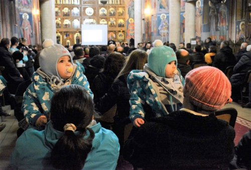 Întâlnirea familiilor care s-au cununat religios în 2018, în bisericile din Cluj-Napoca Poza 3985