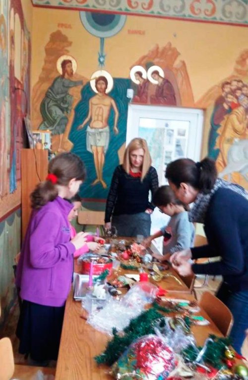 Campanie de voluntariat a elevilor, la Școala „Constantin Brâncuși” din Cluj-Napoca Poza 2191