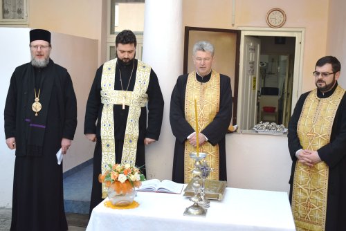 12 ani de activitate neîntreruptă a cantinei sociale a Arhiepiscopiei Aradului Poza 115305