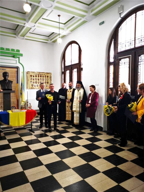 Eveniment comemorativ la Colegiul Național „Horea, Cloșca și Crișan”, Alba Iulia Poza 115313