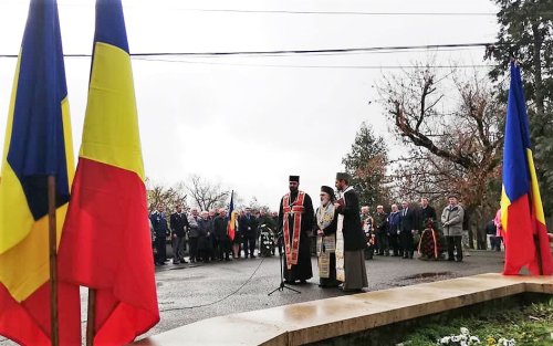 Slujbă de pomenire a victimelor regimului comunist, la Arad Poza 114876