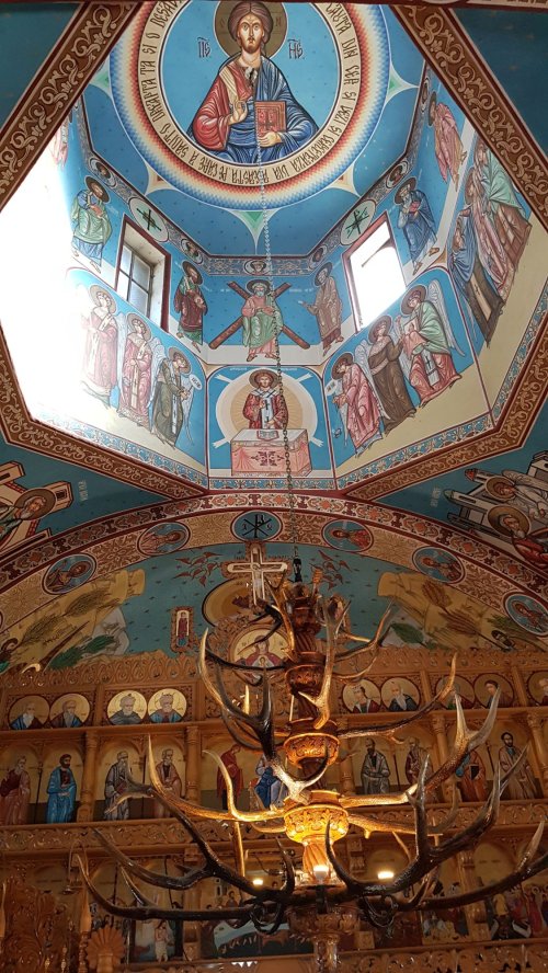Slujire arhierească la Mănăstirea „Acoperământul Maicii Domnului” - Groşi Poza 114652