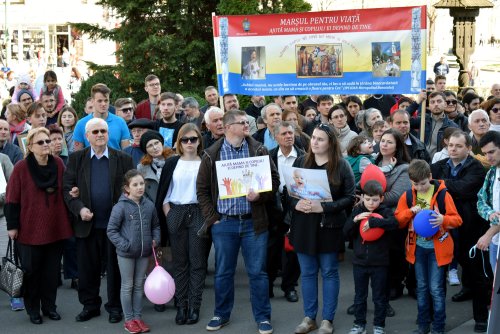 Manifestări pentru dreptul la viață, în orașe transilvane și bănățene Poza 113934