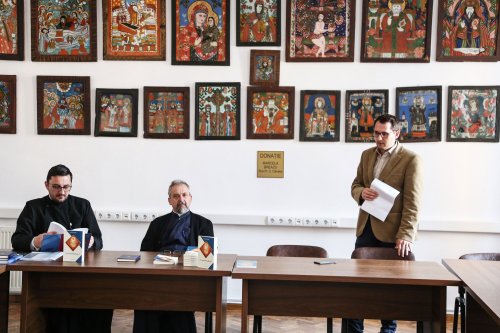 Lucrarea „Ce este Ortodoxia?” a fost lansată la Sibiu Poza 112327