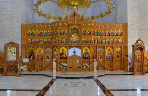Darurile Maicii Domnului la obştea Mănăstirii Blănoiu Poza 121874