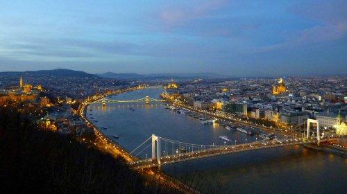Budapesta, inima culturală și spirituală a Ungariei Poza 122241