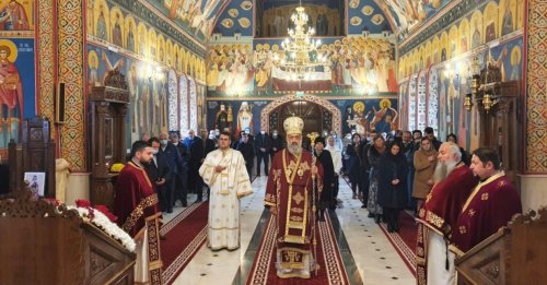 Hramul noii biserici a Mănăstirii „Hristos Pantocrator” din Alba Iulia