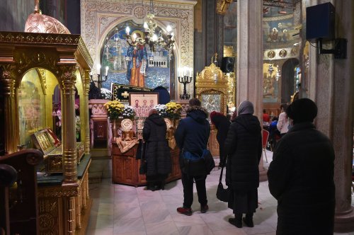 Laudă de seară adusă Sfinților Trei Ierarhi la Catedrala Patriarhală