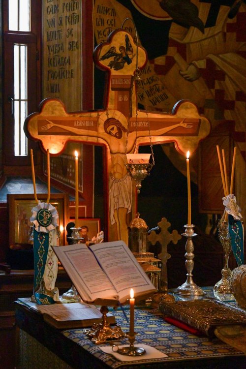 Binecuvântare la Biserica Sfântului Grigorie Palama din București Poza 233982
