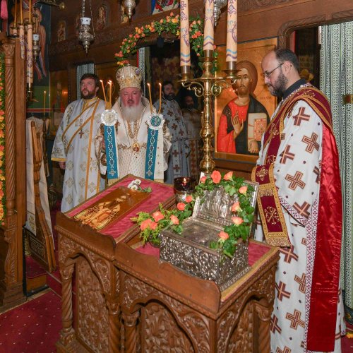 Binecuvântare la Biserica Sfântului Grigorie Palama din București Poza 233993