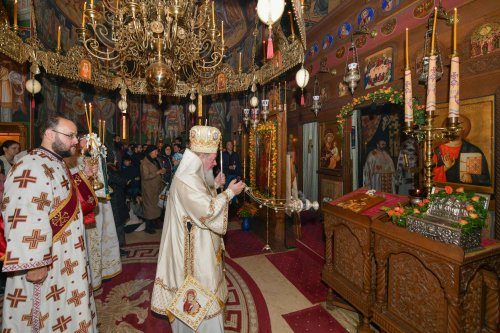 Binecuvântare la Biserica Sfântului Grigorie Palama din București Poza 233998