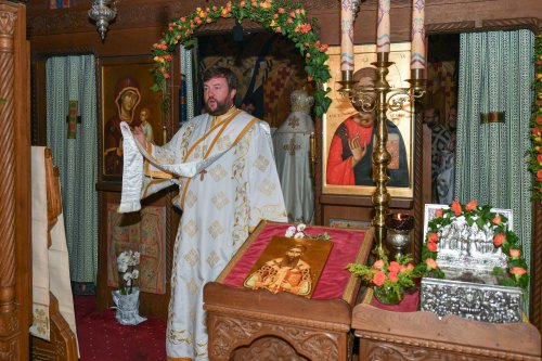 Binecuvântare la Biserica Sfântului Grigorie Palama din București Poza 234000