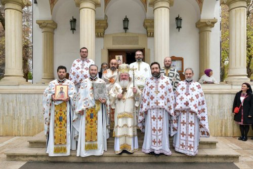 Binecuvântare la Biserica Sfântului Grigorie Palama din București Poza 234016