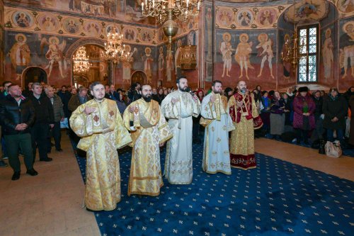 Sfântul Cuvios Gheorghe, sărbătorit la Mănăstirea Cernica Poza 236042