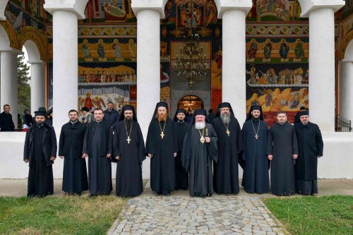 Sfântul Cuvios Gheorghe, sărbătorit la Mănăstirea Cernica Poza 236046