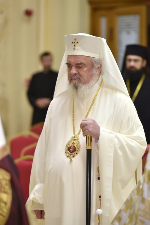 Lucrările Adunării Naționale Bisericeşti în Palatul Patriarhiei Poza 244145