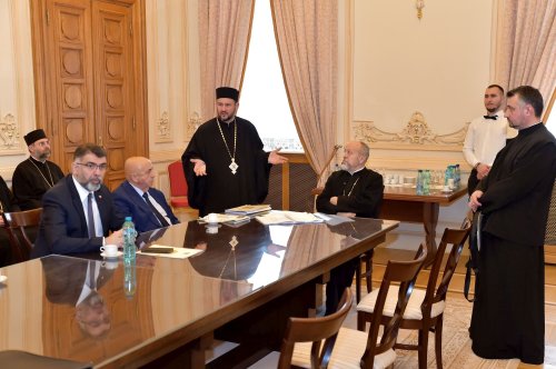 Lucrările Adunării Naționale Bisericeşti în Palatul Patriarhiei Poza 244190