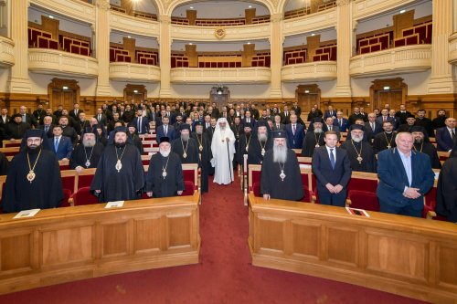 Lucrările Adunării Naționale Bisericeşti în Palatul Patriarhiei Poza 244206