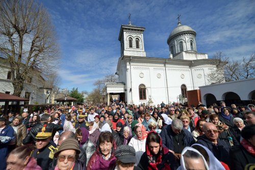 Duminica Ortodoxiei la Biserica Icoanei din București Poza 245952
