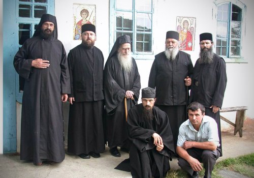 Părintele Dionisie Ignat - fidel păstrător al cugetului Bisericii dreptmăritoare Poza 248332
