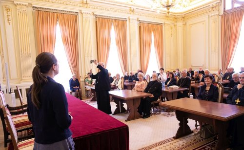 Patriarhul României s-a întâlnit cu foștii colegi teologi de la Sibiu Poza 257595