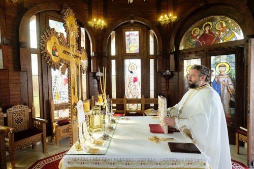 Fidelitate față de sfinți și fast liturgic la hramul Mănăstirii Plumbuita Poza 259785