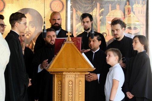 Fidelitate față de sfinți și fast liturgic la hramul Mănăstirii Plumbuita Poza 259792
