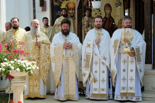 Fidelitate față de sfinți și fast liturgic la hramul Mănăstirii Plumbuita Poza 259805