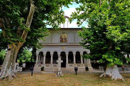 Cinstirea Sfântului Constantin Brâncoveanu la biserica sa din Capitală Poza 264536