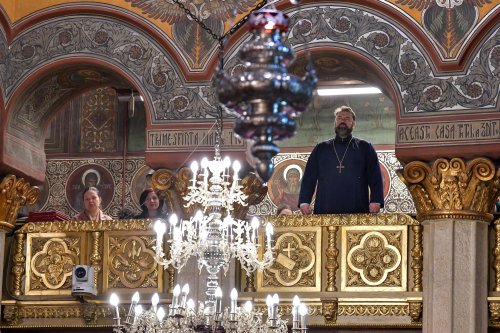 Praznic luminos la Catedrala Patriarhală din București Poza 282429
