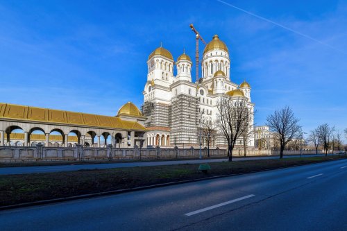 Șantierul Catedralei Naționale în ultima lună a sezonului rece Poza 285844