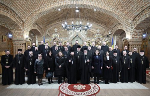 Adunarea anuală a membrilor CAR în Episcopia Maramureşului şi Sătmarului Poza 285922