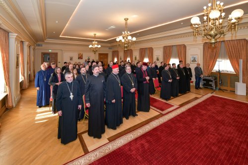 Ședința Adunării Generale a Casei de Ajutor Reciproc a Arhiepiscopiei Bucureștilor Poza 286812