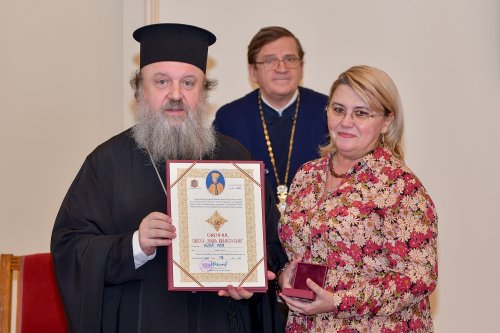 Ședința Adunării Generale a Casei de Ajutor Reciproc a Arhiepiscopiei Bucureștilor Poza 286825