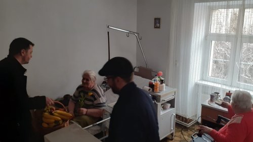 Campania „Bătrânii, comoara noastră” continuă la Sibiu Poza 287845