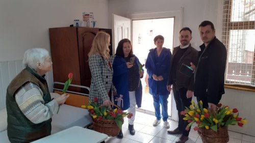 Campania „Bătrânii, comoara noastră” continuă la Sibiu Poza 287850