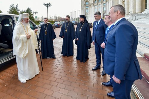 Patriarhul României a sfințit capela din incinta Palatului Parlamentului Poza 289727