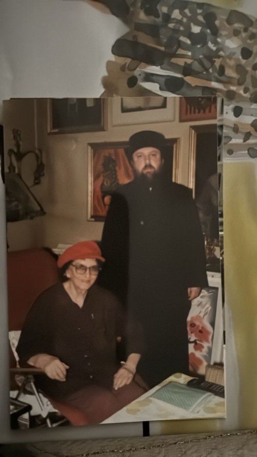 Neuitarea față de Iulia Hălăucescu, pictorița cu descendență preoțească  Poza 289953