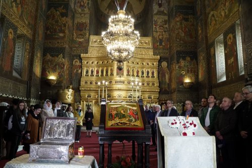 Rugăciune și filantropie în Arhiepiscopia Dunării de Jos Poza 291192