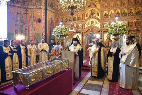 Pelerinajul istoric din Arhiepiscopia Bucureștilor a continuat în sectorul 4  Poza 291924