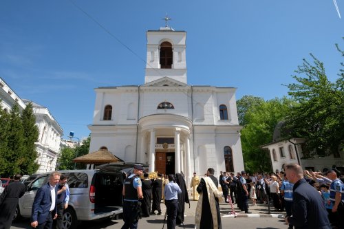 Pelerinajul istoric din Arhiepiscopia Bucureștilor a continuat în sectorul 4  Poza 291953