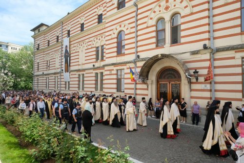 Pelerinajul istoric din Arhiepiscopia Bucureștilor a continuat în sectorul 4  Poza 291966