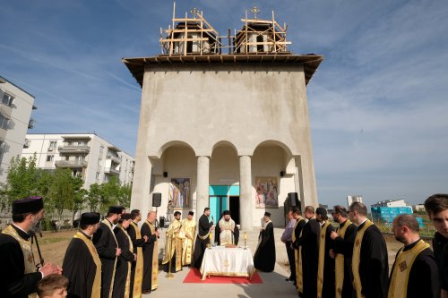 Pelerinajul istoric din Arhiepiscopia Bucureștilor a continuat în sectorul 4  Poza 291990